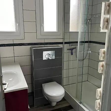 Appartement Jolie Vue Wifi Besançon Buitenkant foto