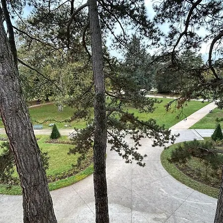 Appartement Jolie Vue Wifi Besançon Buitenkant foto