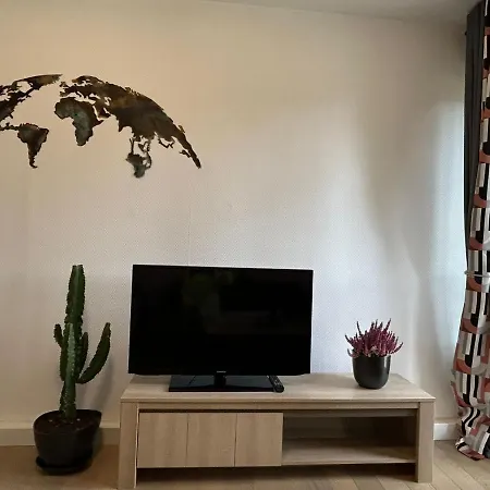 Appartement Jolie Vue Wifi Besançon Buitenkant foto